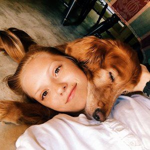 Meet your Posher, Abbey